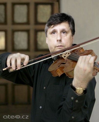 Třetí housle